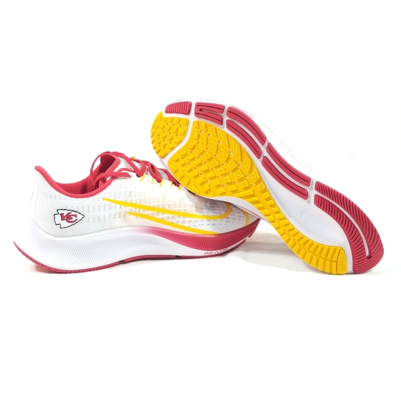 chiefs nike air zoom pegasus